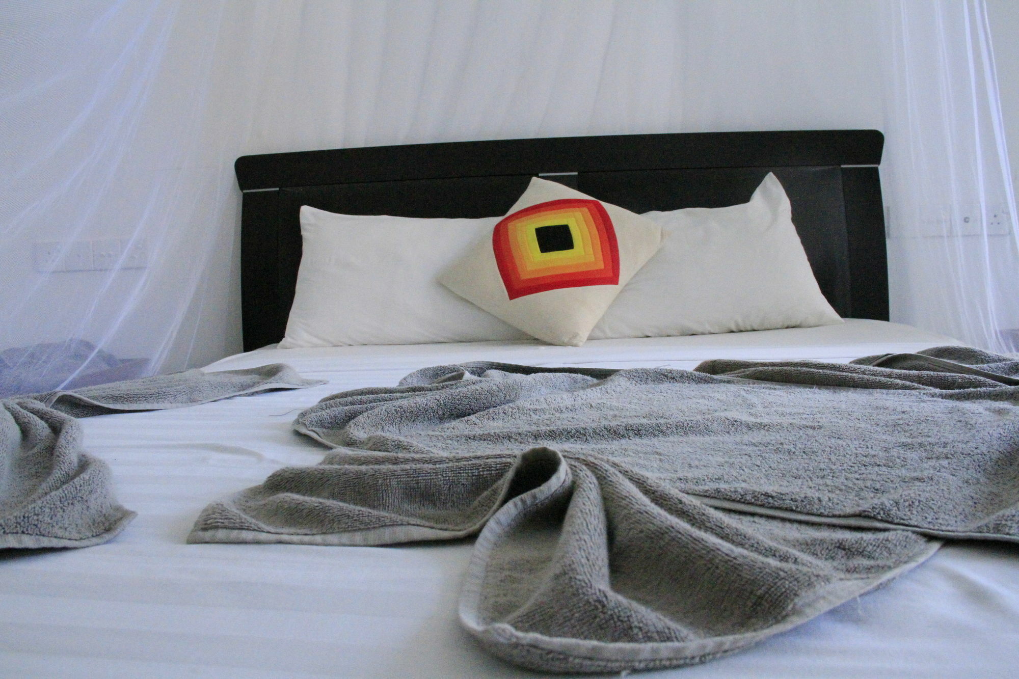 Hotel Neptune Bay Unawatuna Beach Екстер'єр фото