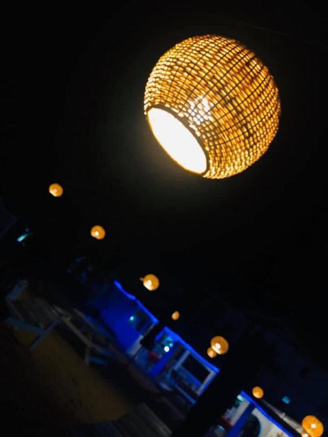Hotel Neptune Bay Unawatuna Beach Екстер'єр фото