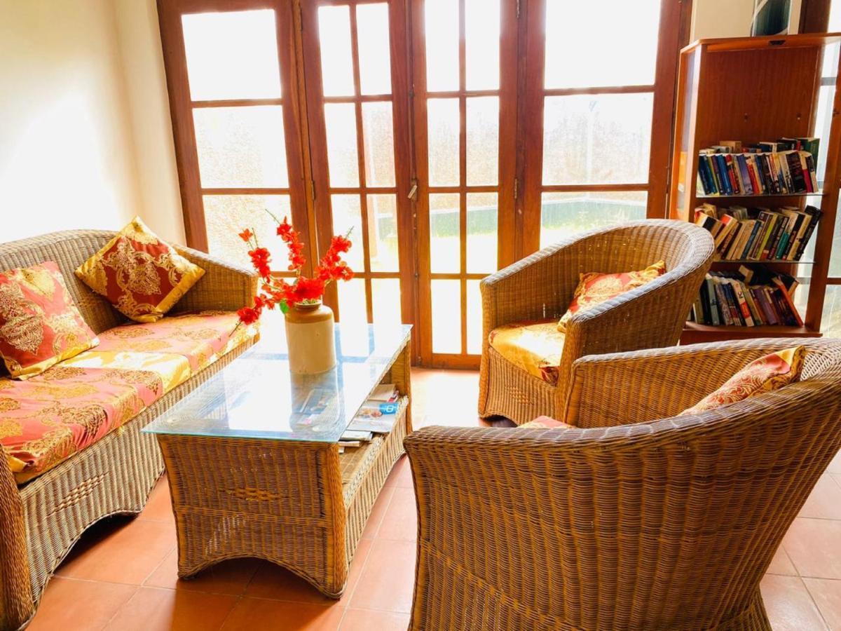 Hotel Neptune Bay Unawatuna Beach Екстер'єр фото